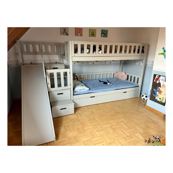 Etagenbett mit Treppe und Rutsche Bremen